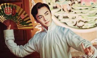 陈晓评论区吃瓜视频,揭秘明星幕后趣闻